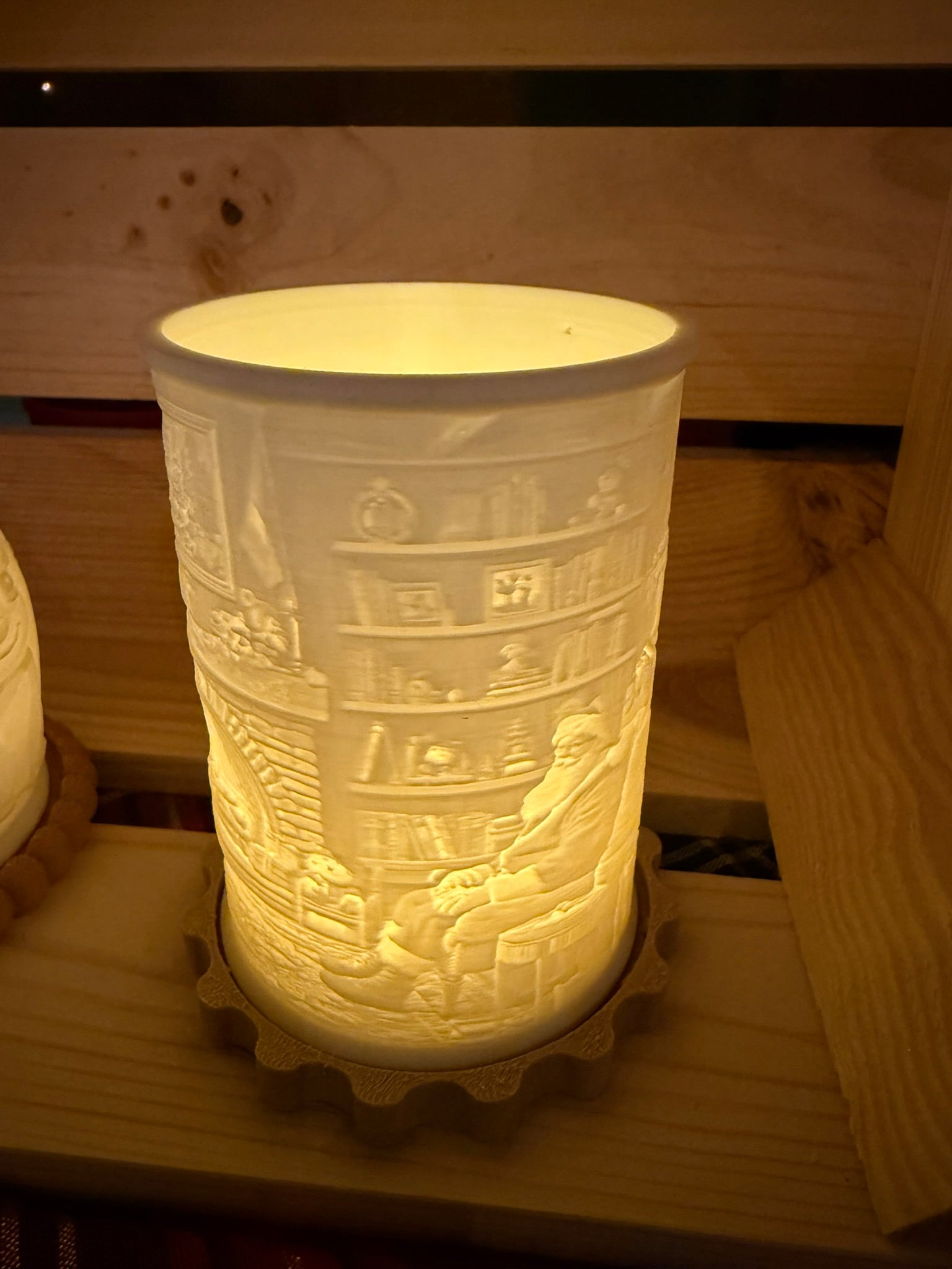 LED-Lichtbild Weihnachtsmann am Kamin